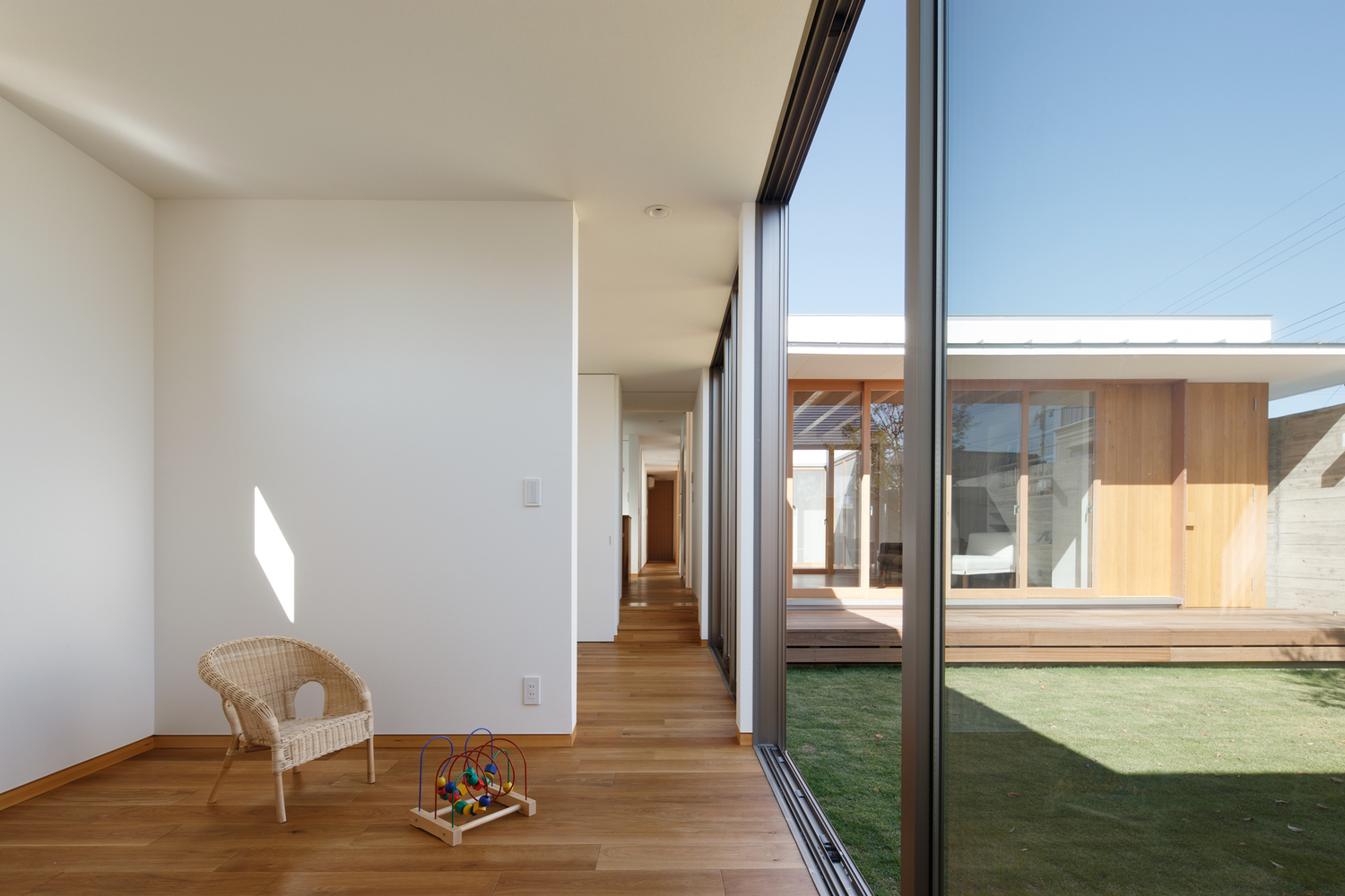 THE GARAGE HOUSE